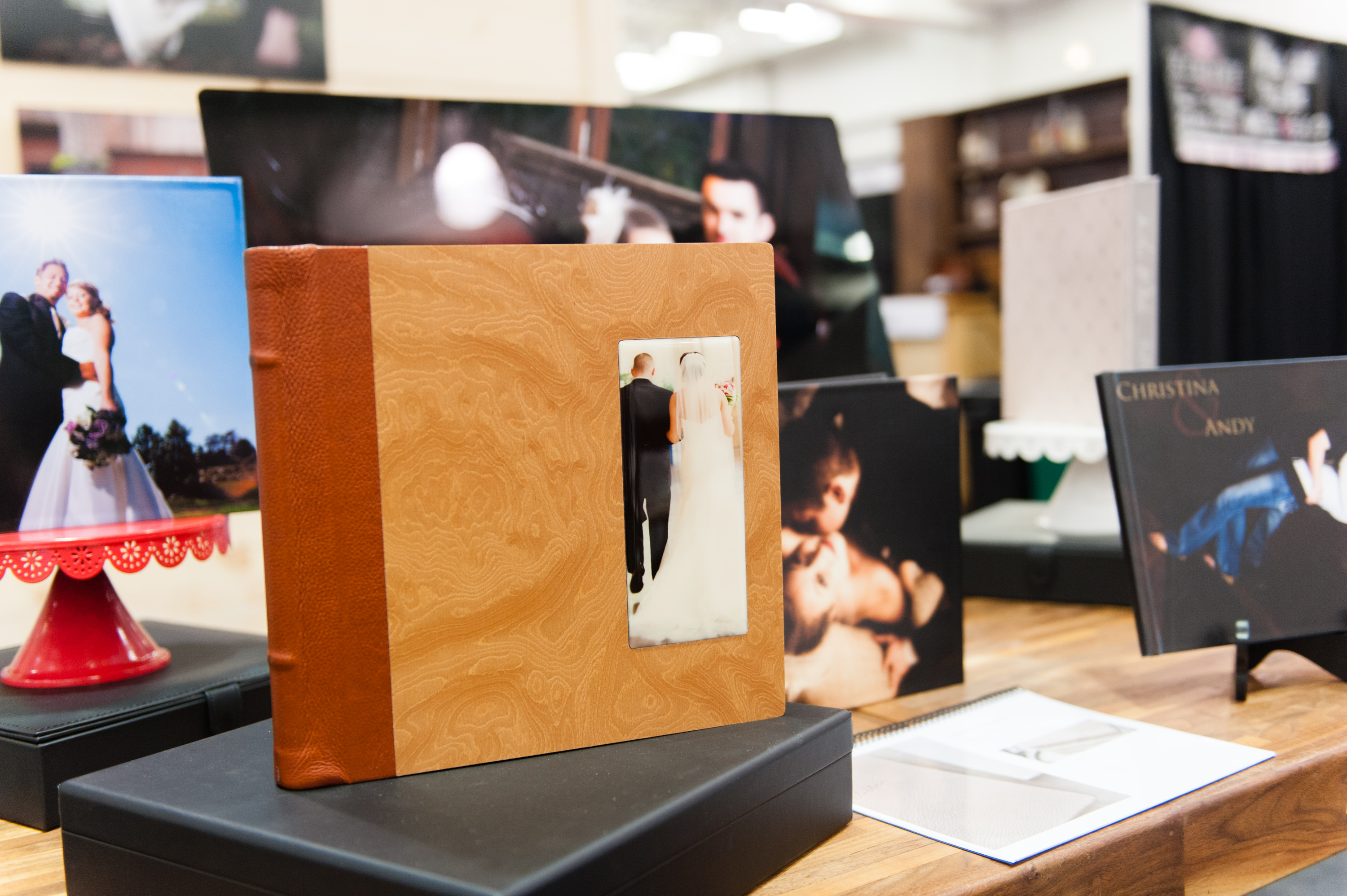 Firelily Photography Madison, WI 2017 Winter Bridal Show Booth | Beautiful custom wedding album display close up