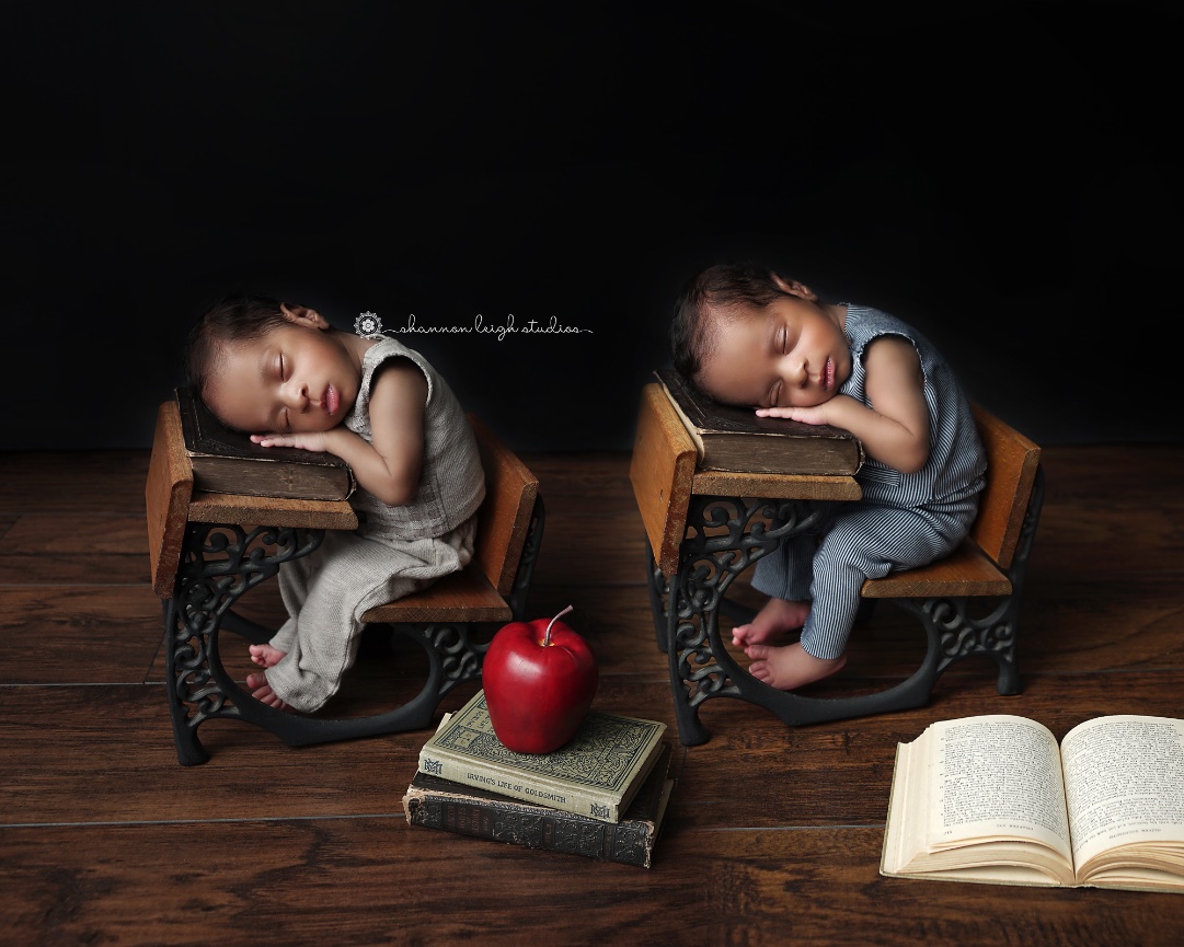 Adorable Kennedy and Carter - Atlanta Newborn Baby Twin Photographer 