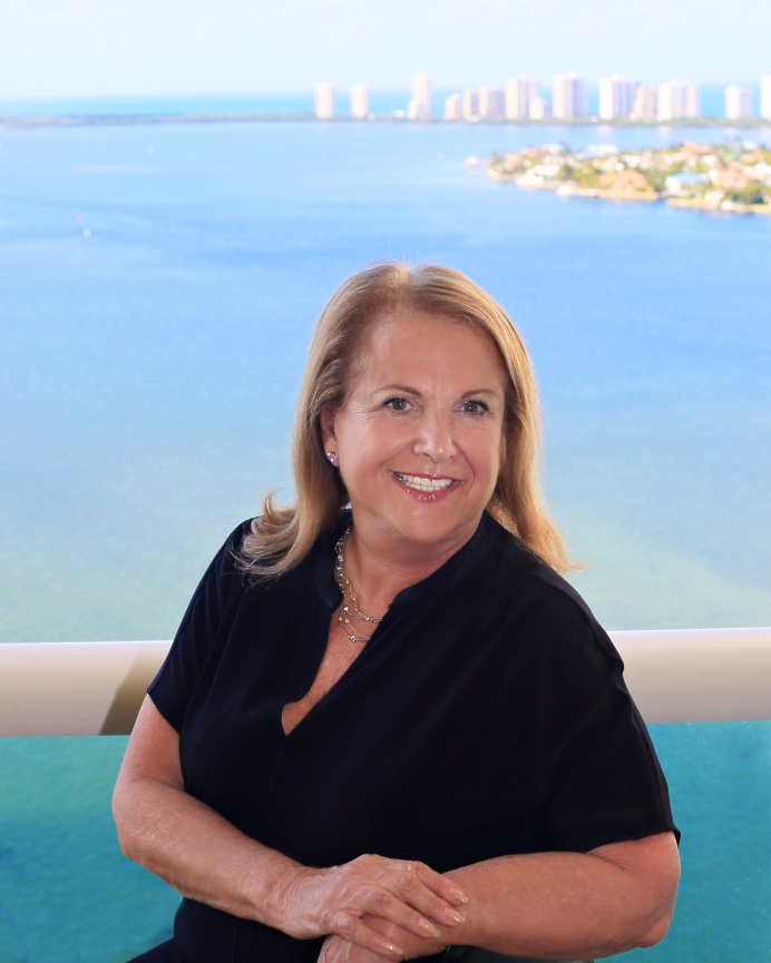 Fort Lauderdale Family Photographer - Mother & Daughters Beach Session