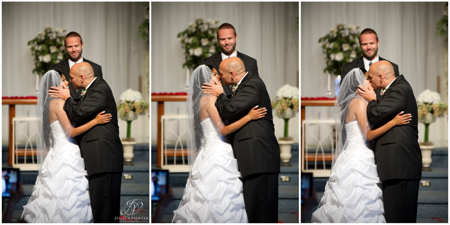 albany wedding, schenectady wedding, bride and groom first kiss, first kiss