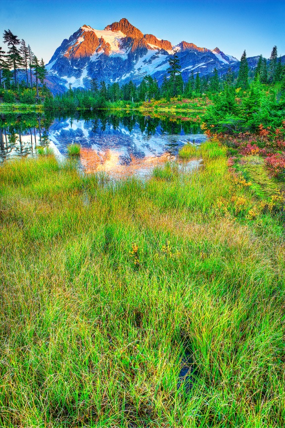 Mt. Shuksan and Picture Lake - 160813-310