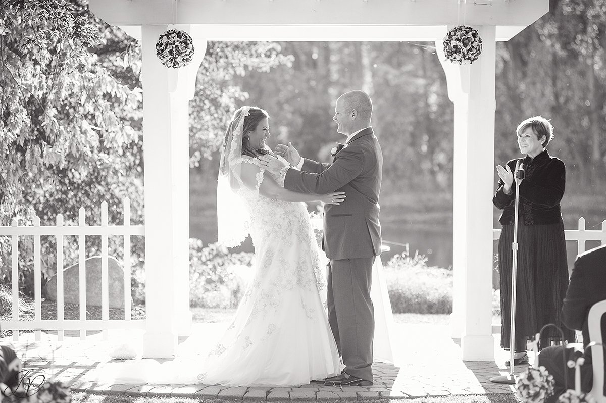 fun candid ceremony moments albany wedding photographer