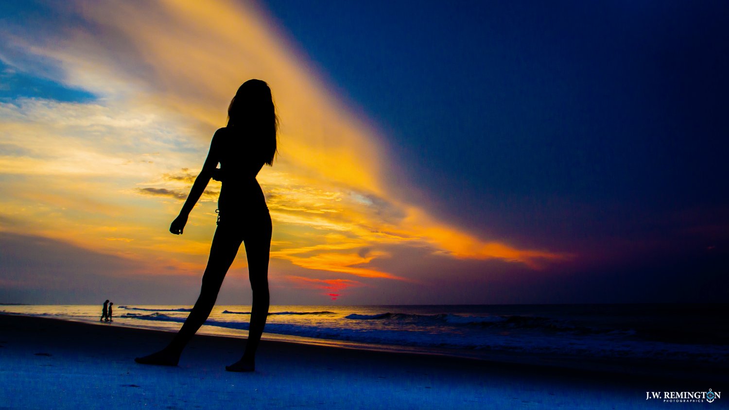 POTD 2018/060. Silhouette by the Sea