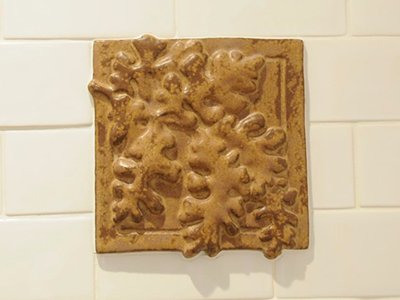 Carole Coates Co Author California Revival - Vintage Decor for Today's Homes   Publisher - Schiffer Publishing Ltd.