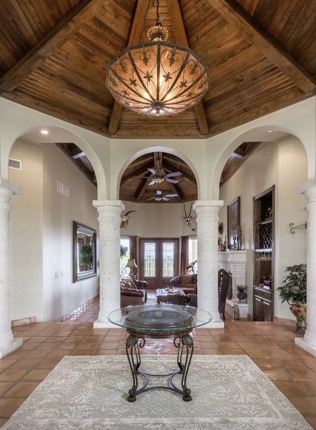 RHONDA MONTGOMERY REAL ESTATE,  Del Rio, TX