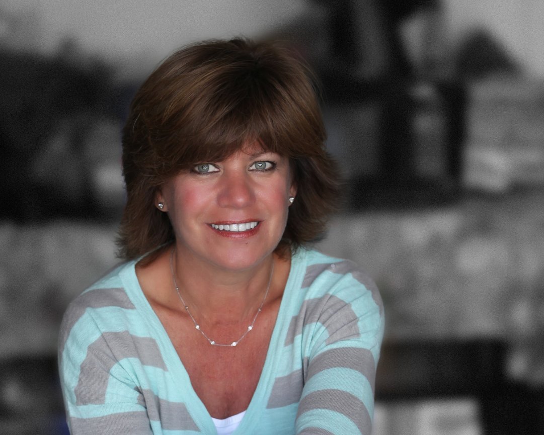 Sue Zeccola | Photographer and Lighting Master