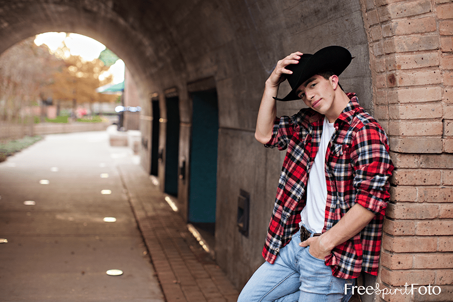 Easton-Conroe Senior Photographer