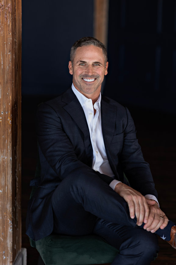 Easton-Conroe Senior Photographer