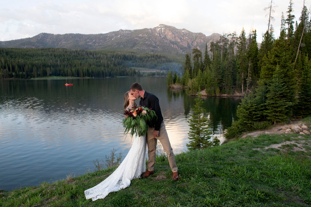 Jake & Courtney - Fall Wedding at the Woodlands at Cottonwood Canyon