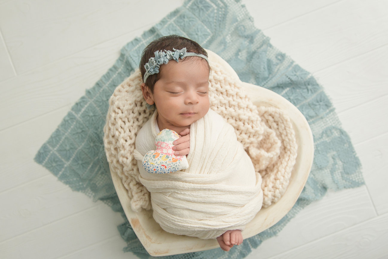 Clarissa's Studio Newborn Session {Austin Newborn Photographer}  