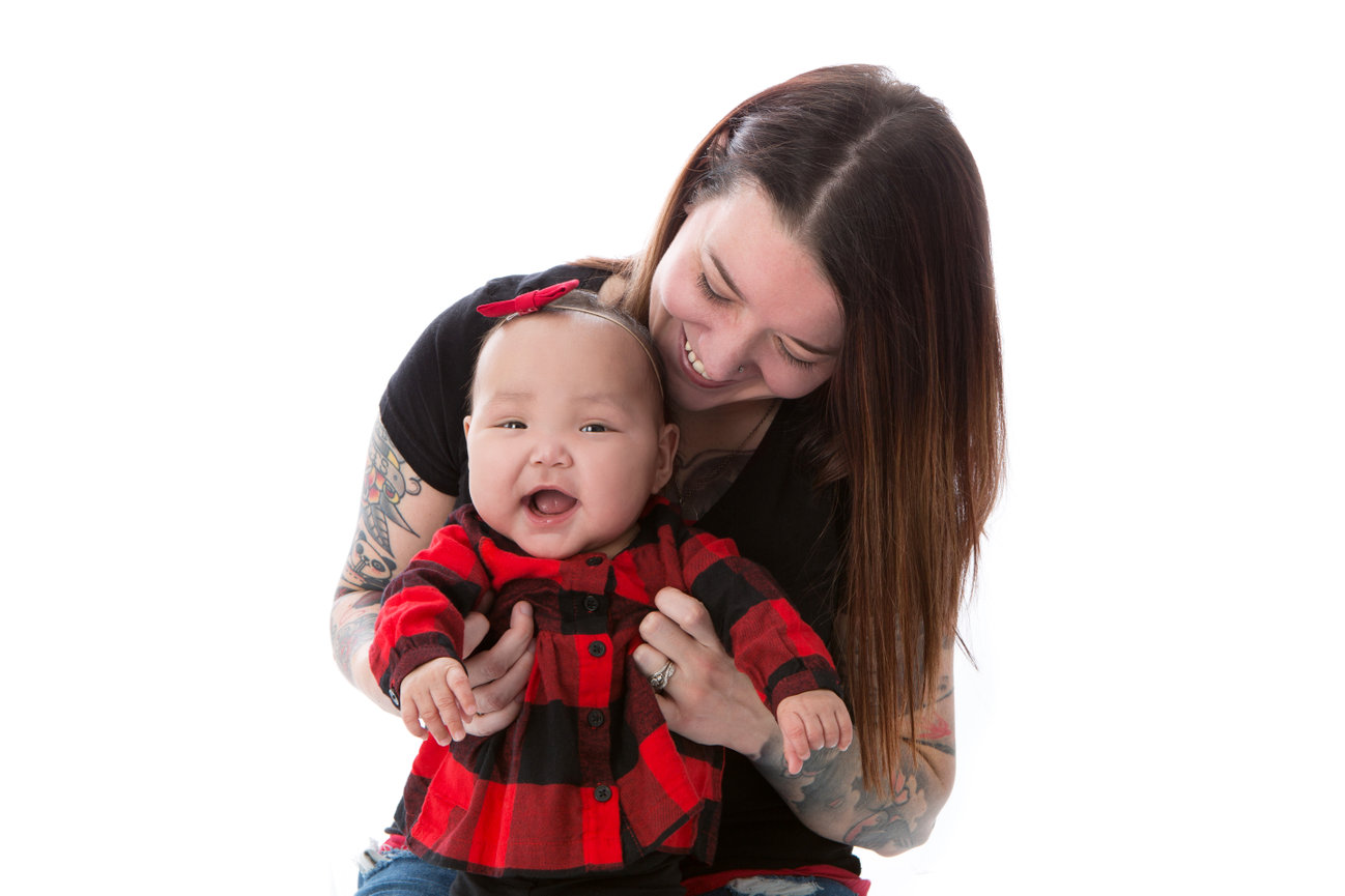 Hailee's Studio Maternity Session - Augusta, Wisconsin