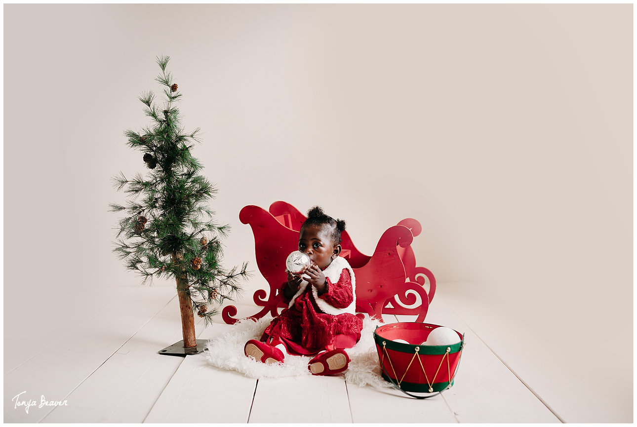 Vintage car couples shoot