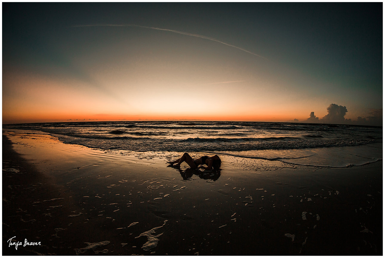 Vintage car couples shoot