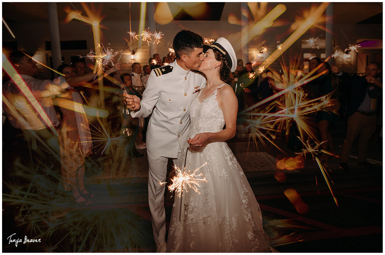 Vintage car couples shoot