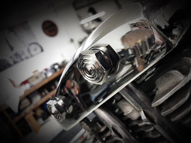 STAINLESS 1971 AND LATER ROCKER ARM NUTS