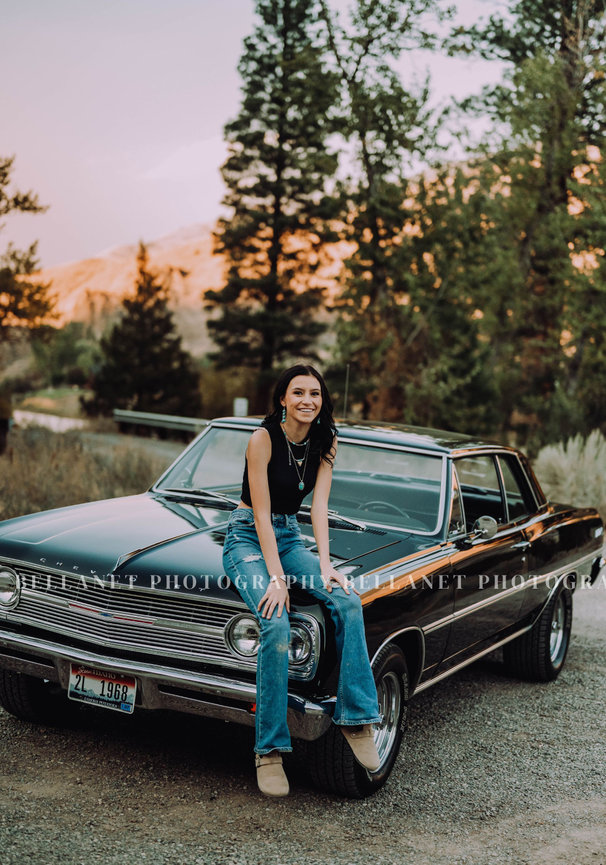 Nick and Eva Sweet Water Hollow Salmon Idaho Idaho Wedding