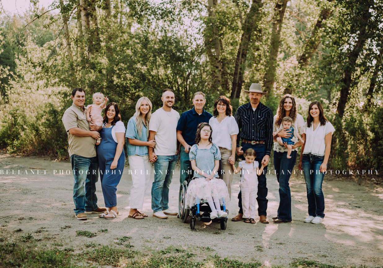 Nick and Eva Sweet Water Hollow Salmon Idaho Idaho Wedding