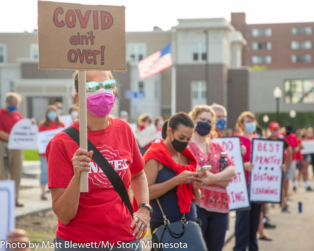 Chanhassen sweeps Chaska in boys and girls double header