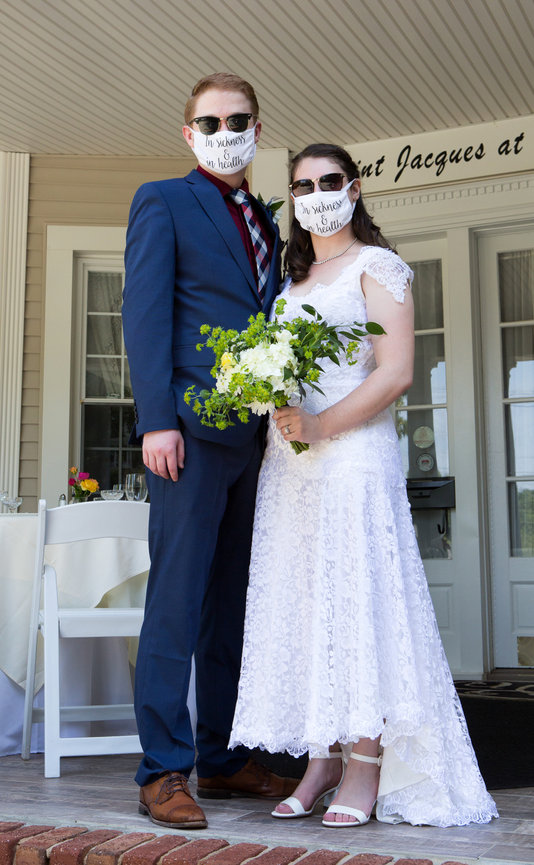 Merry Matrimony - A Christmas Winter Solstice Wedding at Ciener Garden