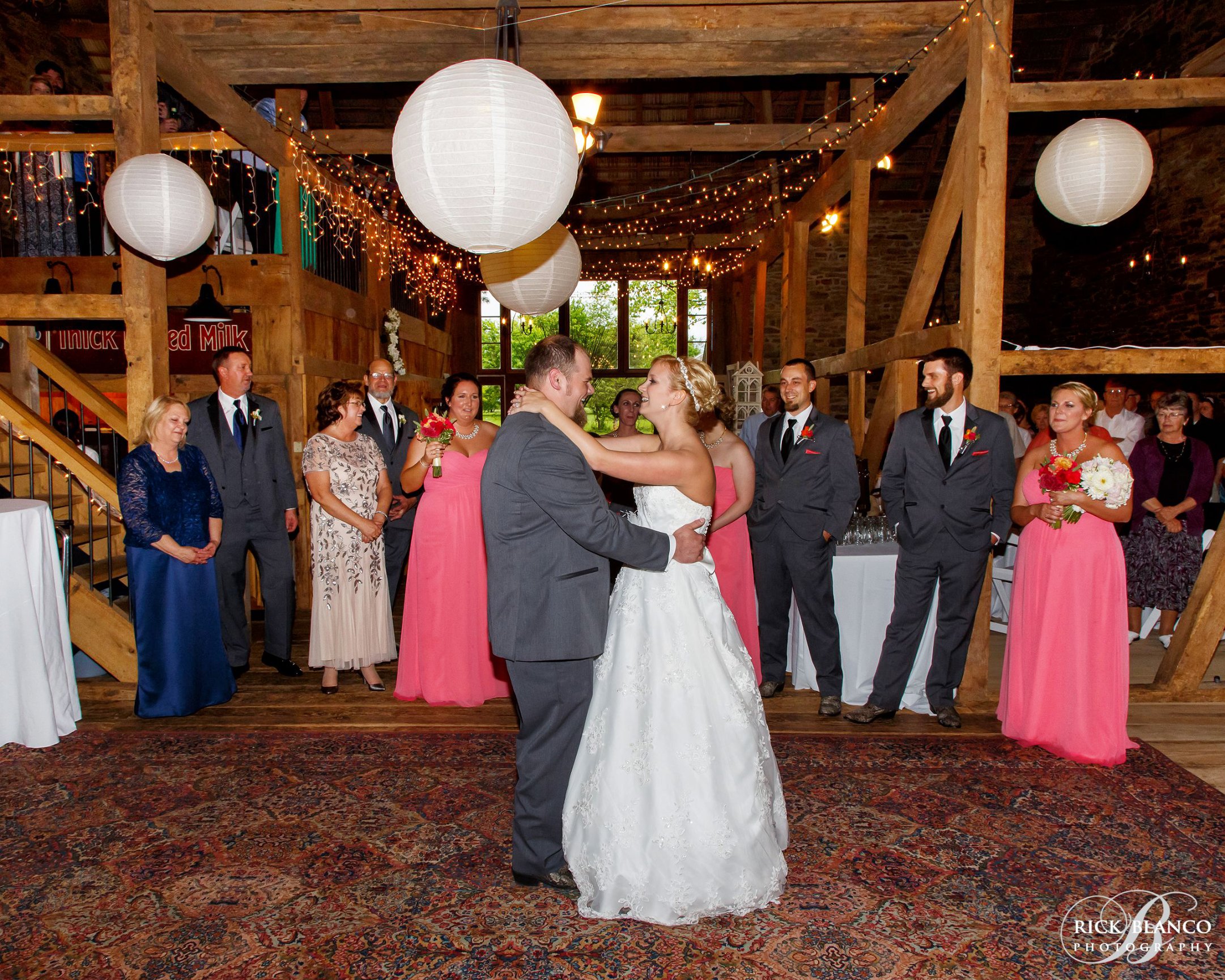 Rustic wedding at Stonebrook Farm in Perkasie