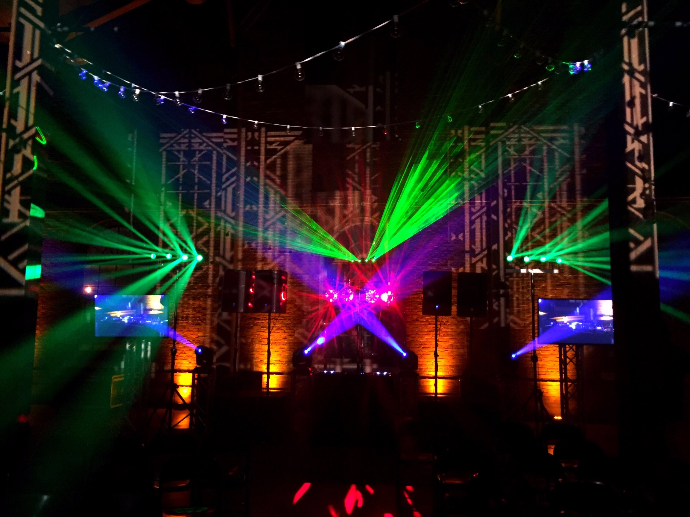 Dance Light Show by Metropolitan Disc Jockey DJ for Huntsville Prom
