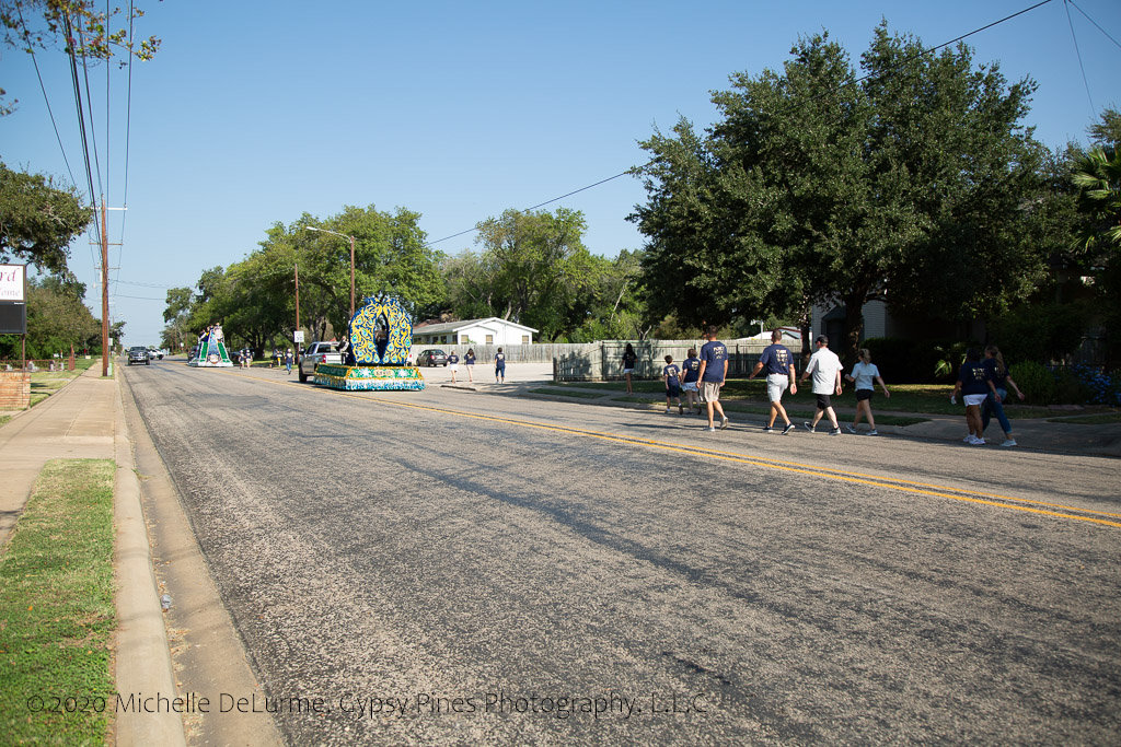 Small Town Living Floresville Peanut Festival Parade Michelle