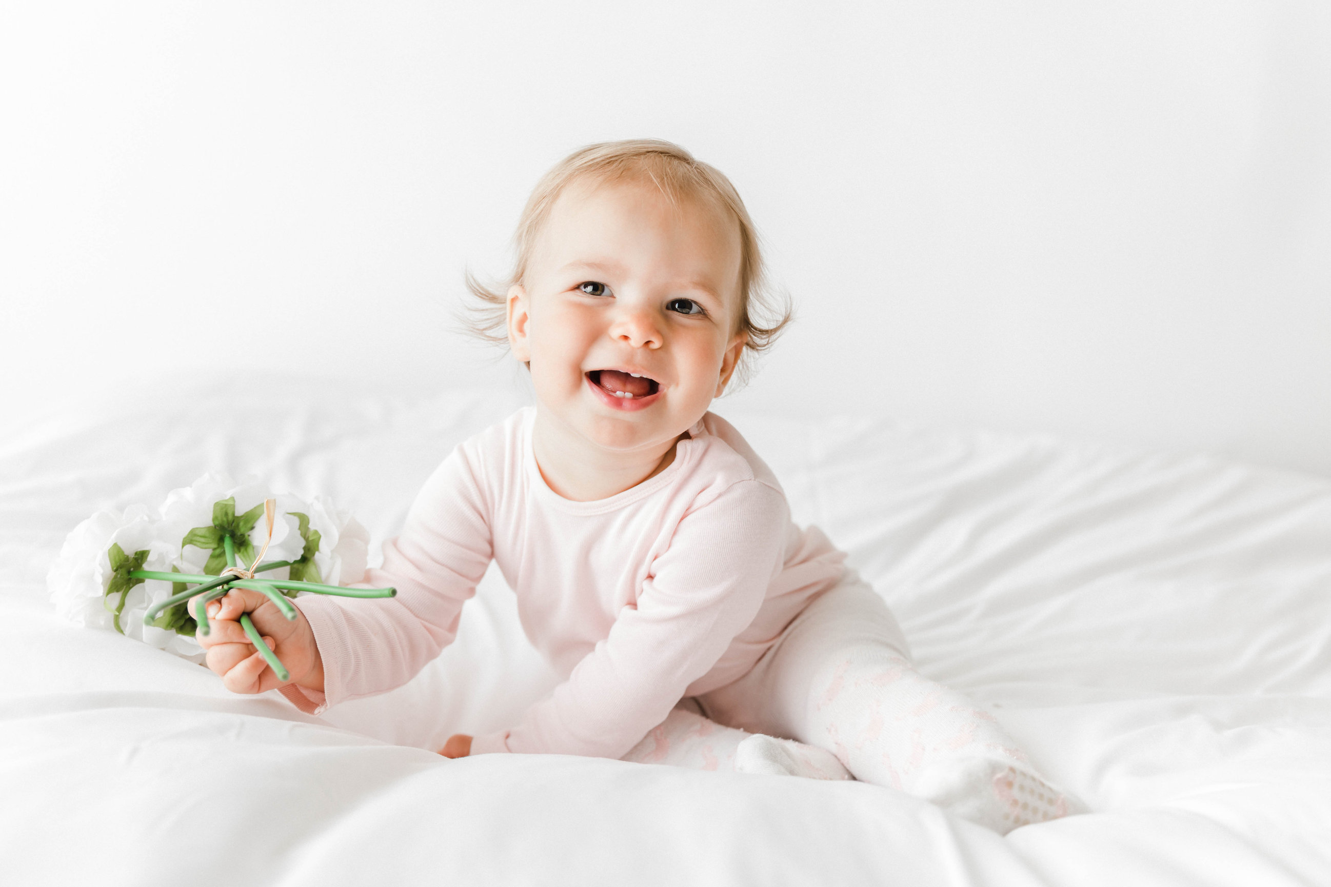 The 10 Cutest Things About Babies (According to a Baby Photographer)