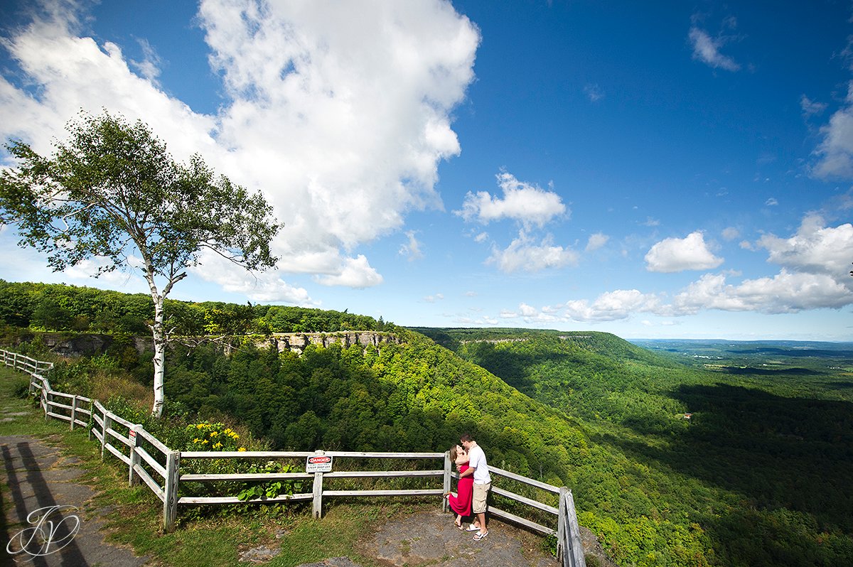 beautiful couple at state park photo, albany maternity photography, albany maternity photographer, john boyd thacher state park