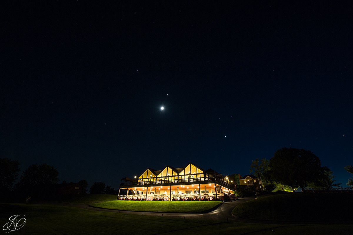 shenandoah valley golf club at night