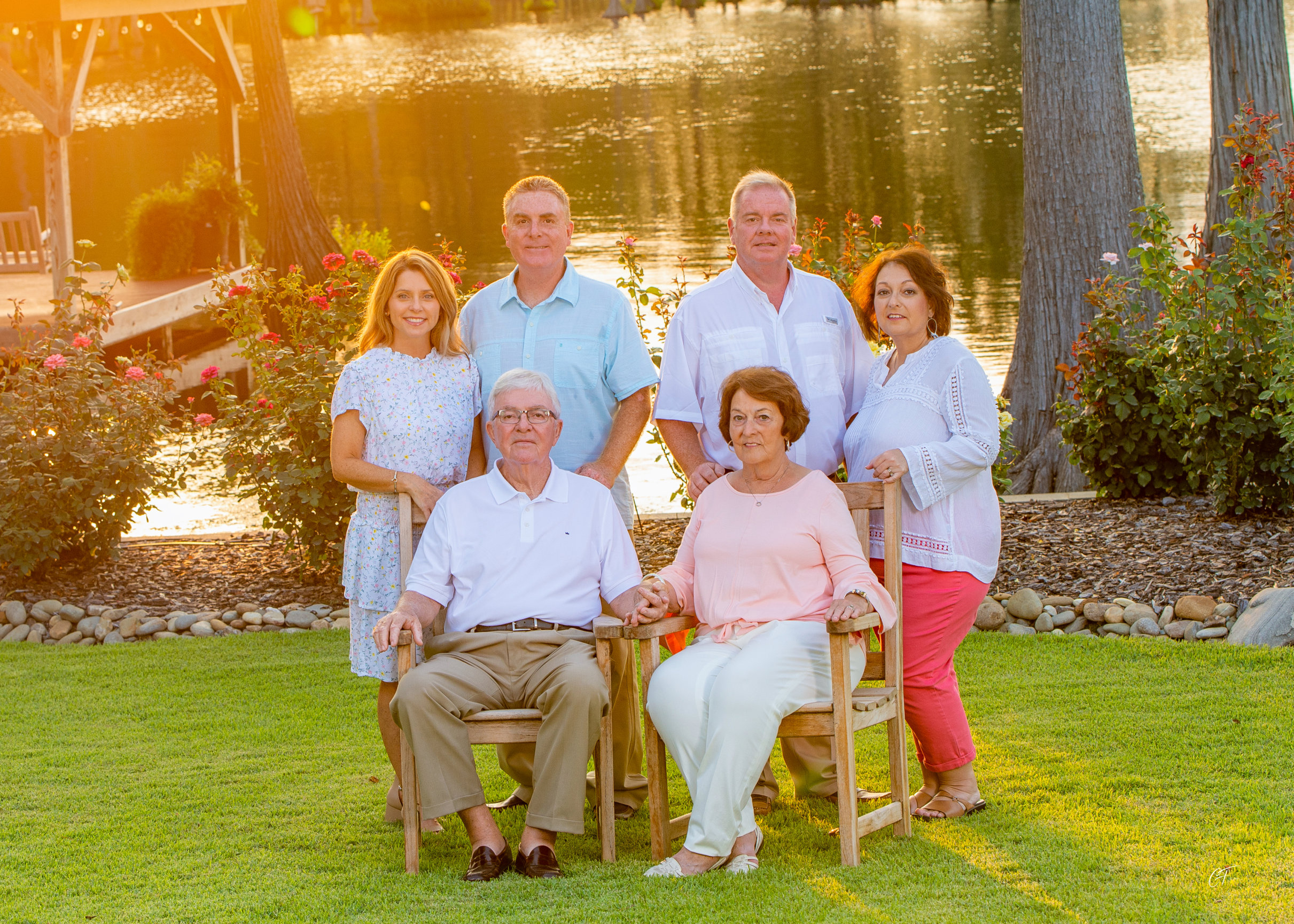 THE HATCH FAMILY // HOLT LAKE FOUR OAKS, NORTH CAROLINA Carly Fogleman