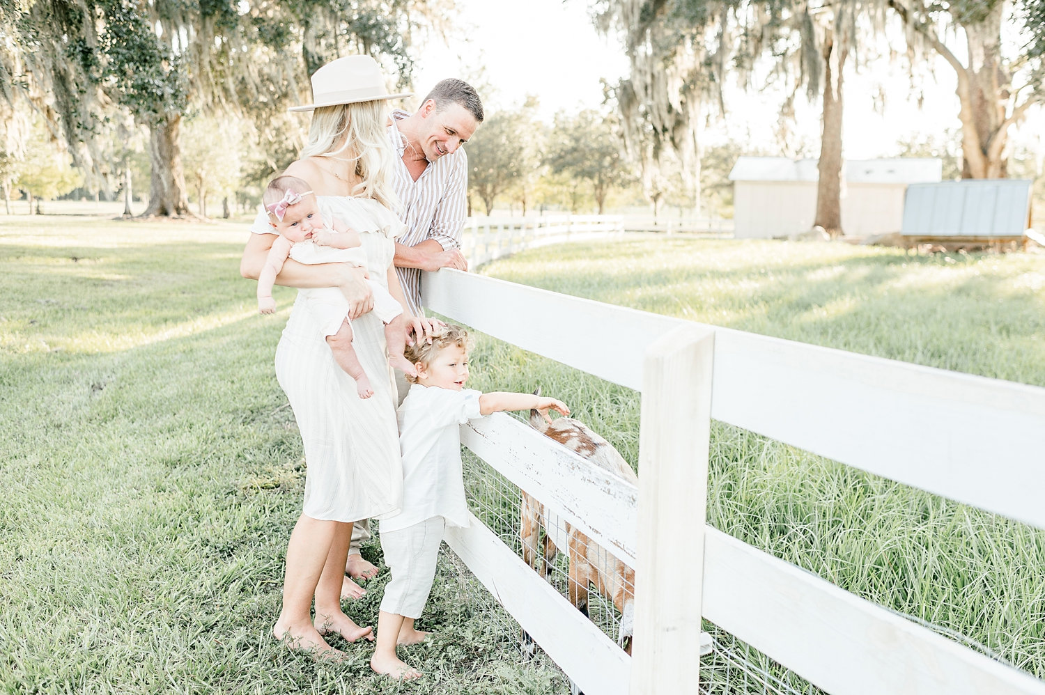 Ryan Lochte wife, Ryan Lochte family, rustic family photo session, farm, Congaree and Penn, Rya Duncklee