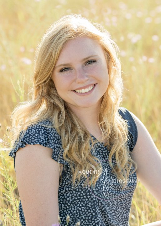 EMMA / Senior Portrait Session/South Lyon Michigan Senior Photographer