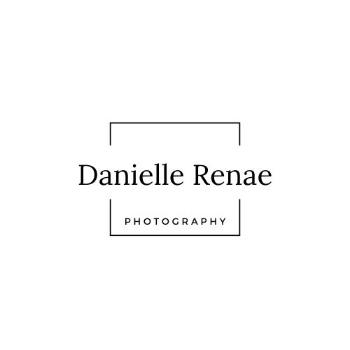Danielle Renae Photography Logo