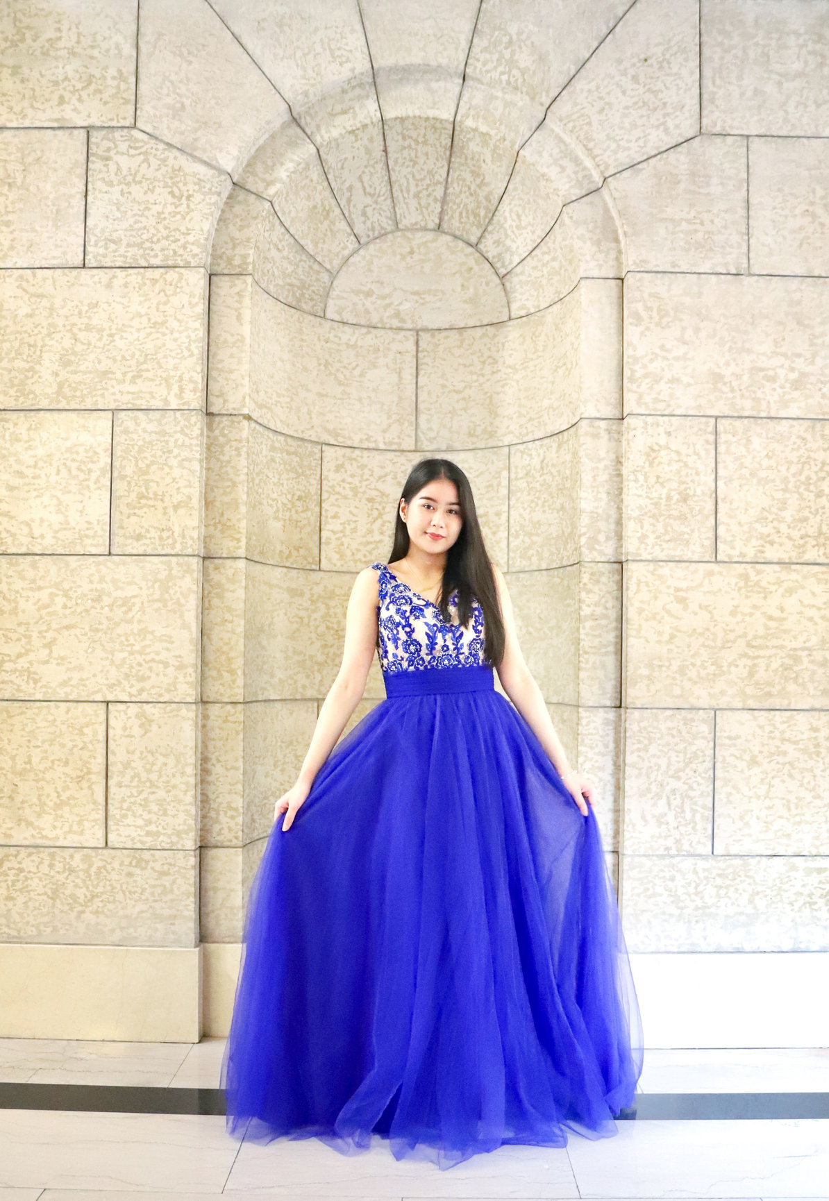 graduation dresses winnipeg photoshoot in legislative building- Winnipeg photographer fabric:SATIN