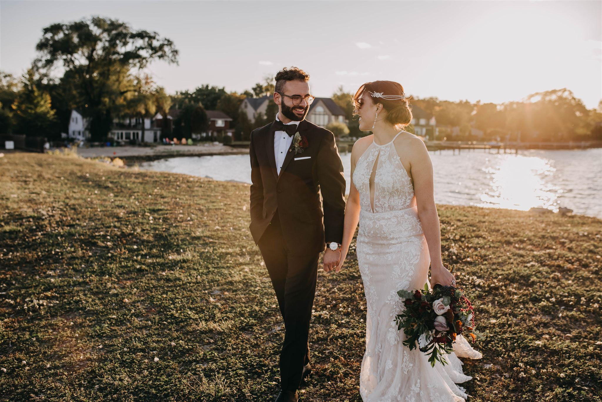 Vintage Inspired Windsor Ontario Wedding photographed by Emma Davidson, image size:2048x1367