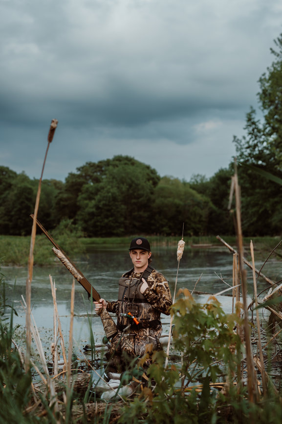 Senior portrait portfolio by Michelle, designed for a fun and personal experience in Staunton, Illinois.