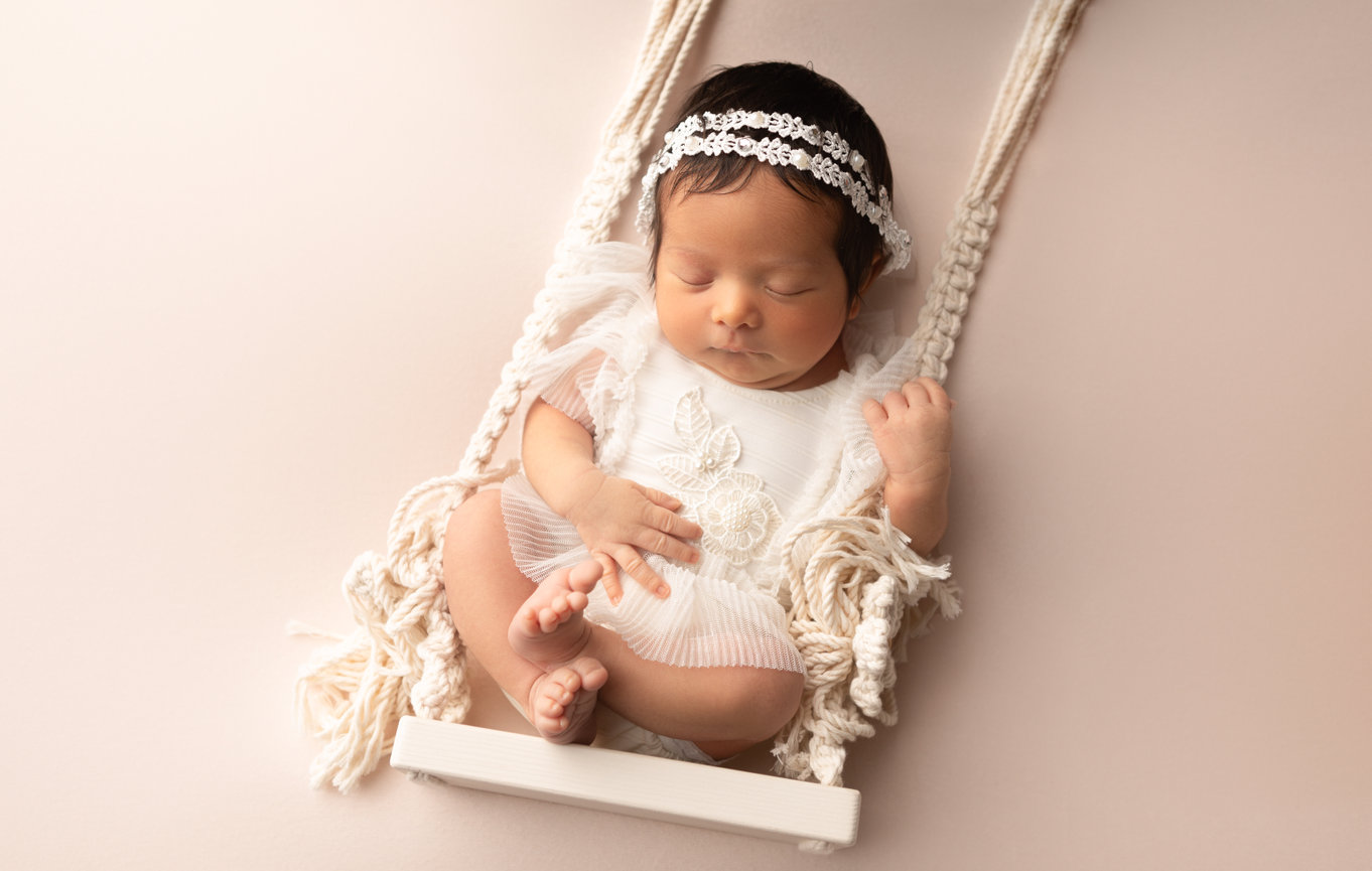 moreno valley newborn photographer, moreno valley newborn photography, moreno valley maternity photographer, photographer near moreno valley, moreno valley baby photographer,