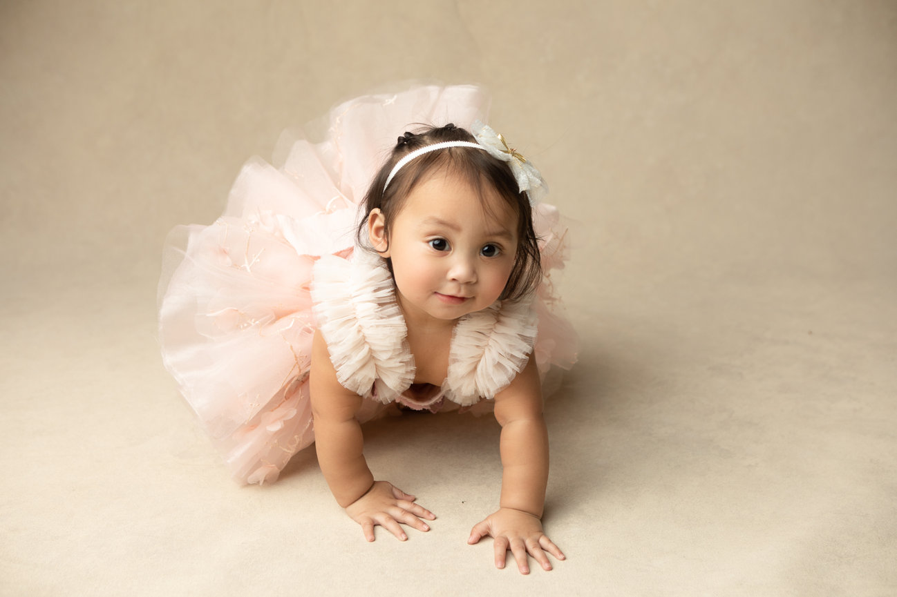 chino hills newborn photographer, chino newborn photographer, chino baby photographer, chino hills family photographer, chino cake smash photographer, chino ca,