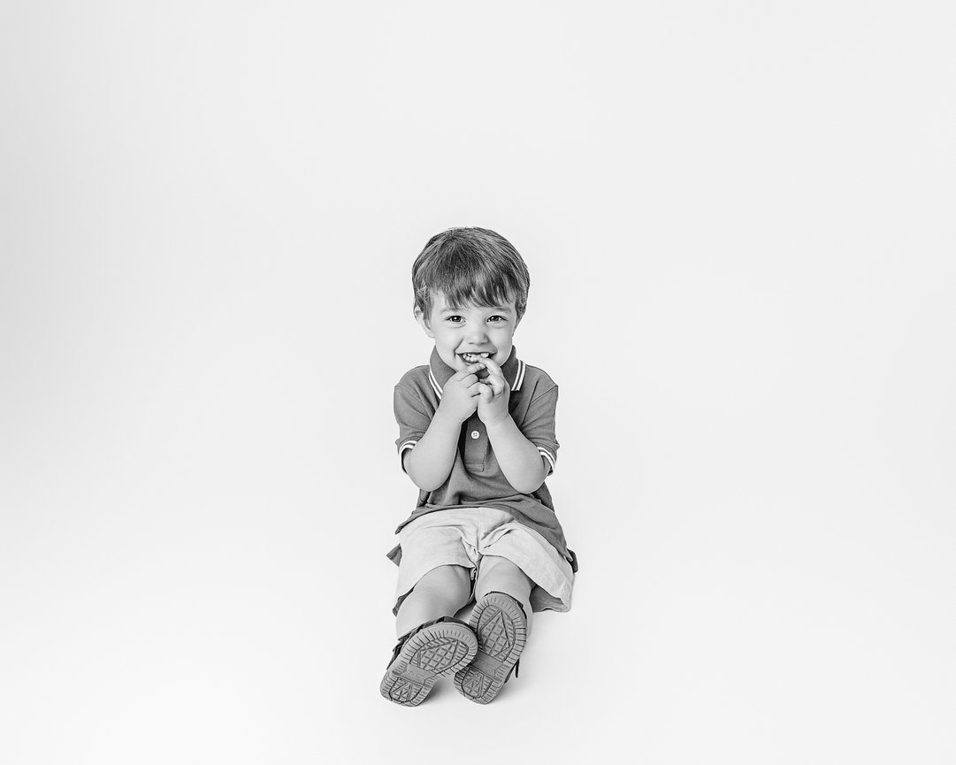 Preschooler showing big personality in Red Bank photo shoot