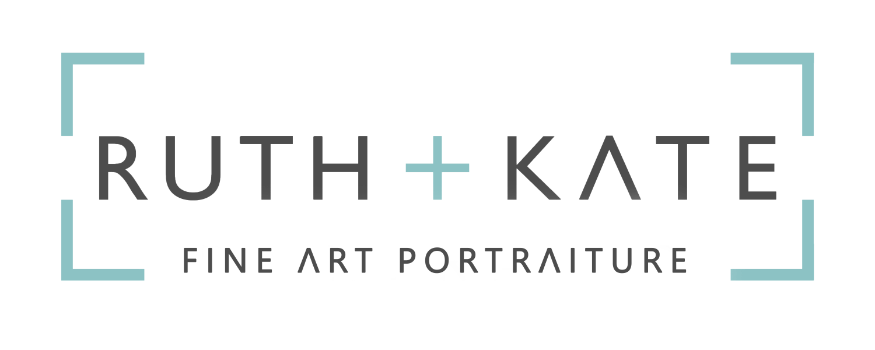Ruth + Kate Fine Art Portraiture Logo