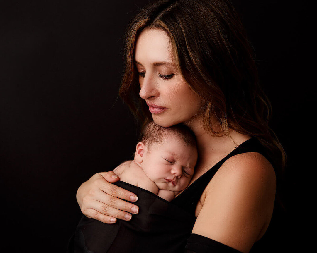 Irvine CA maternity photographer, Irvine CA newborn photographer, Irvine CA baby photographer, Irvine CA family photographer, portrait studio Irvine CA