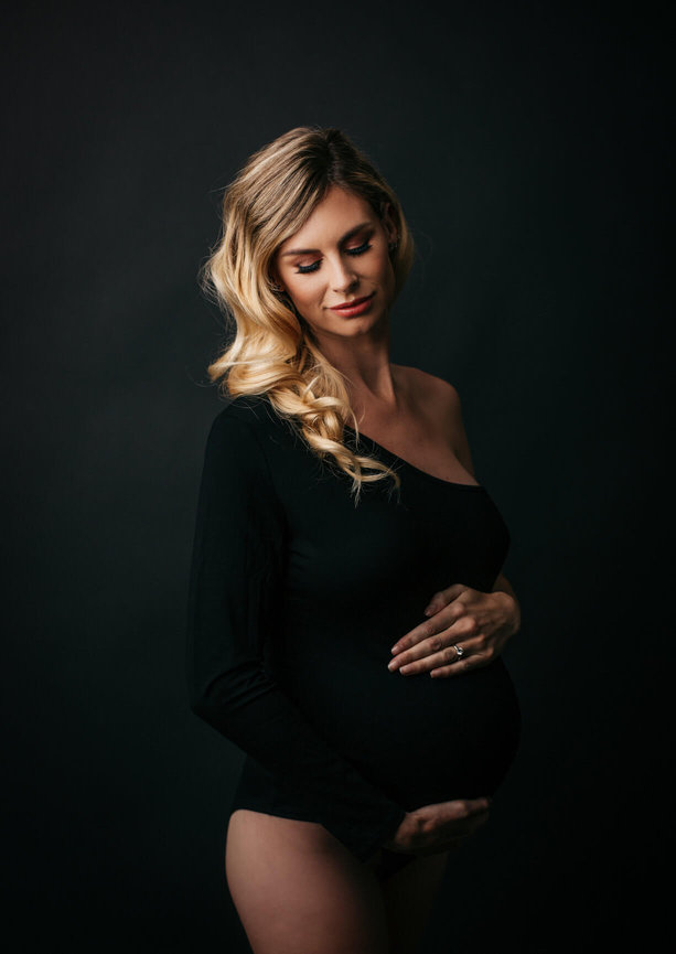 San Juan Capistrano maternity photographer, San Juan Capistrano newborn photographer, San Juan Capistrano baby photographer, San Juan Capistrano family photographer, portrait studio in San Juan Capistrano CA