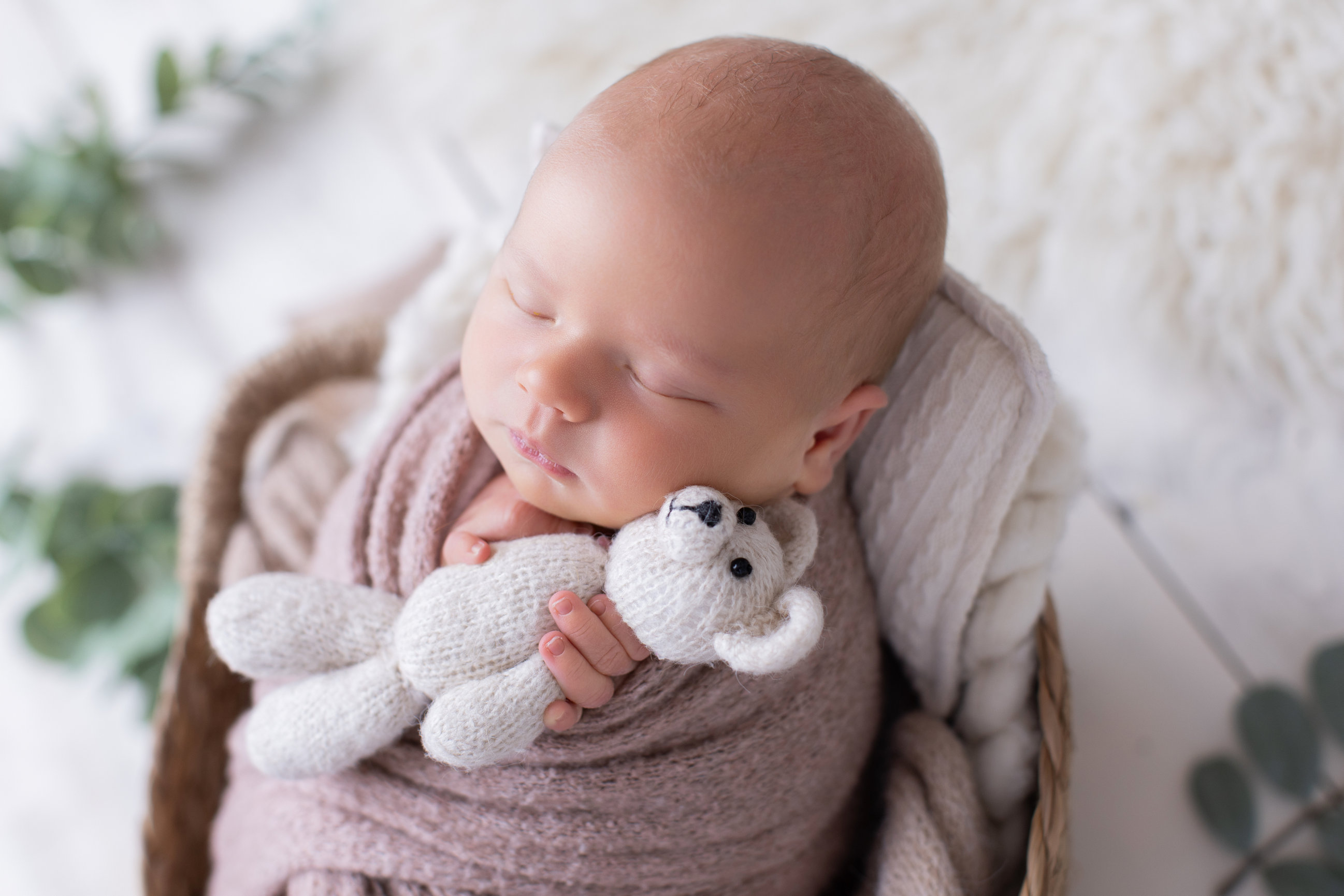Calgary newborn photography white mauve and big brother love Newborn III session photo 9