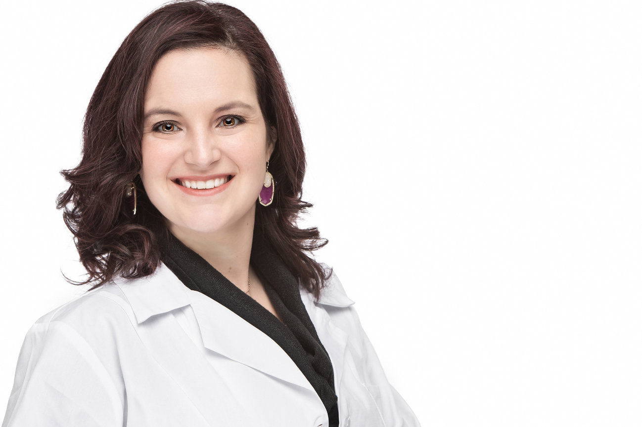 Headshots of a nurse practitioner in Fort Worth.