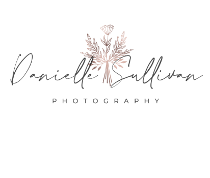 Danielle Sullivan Logo